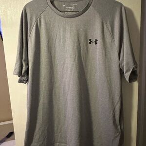 Under Armour Men's Short Sleeve Tee in Gray